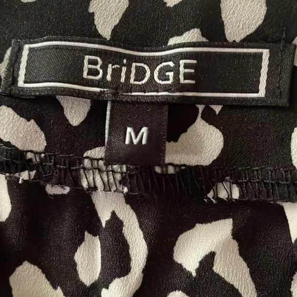 Adorable halter top and cropped pants outfit size medium - Picture 8 of 14